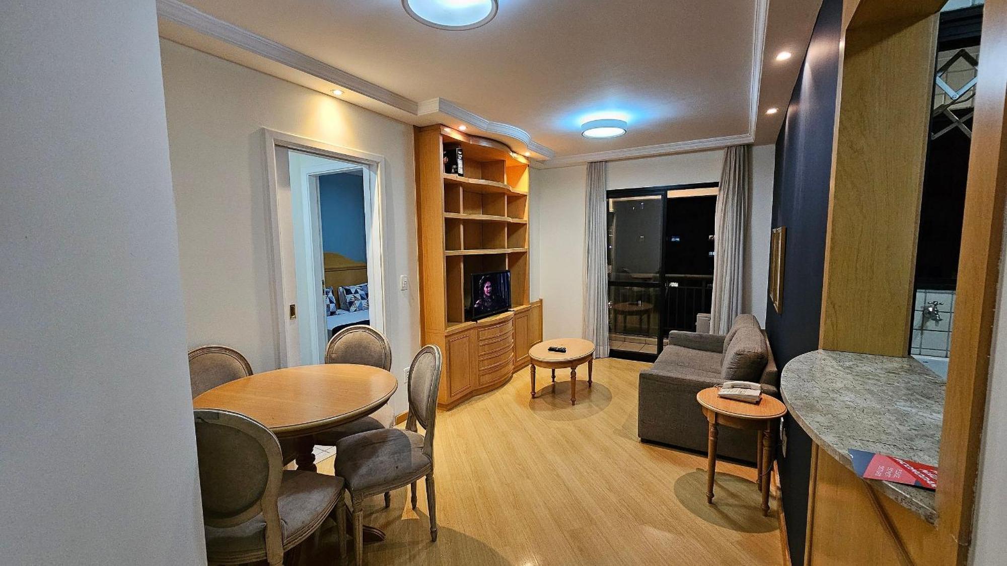 Com Sacada Perto Shopping Ibirapuera Apartamento