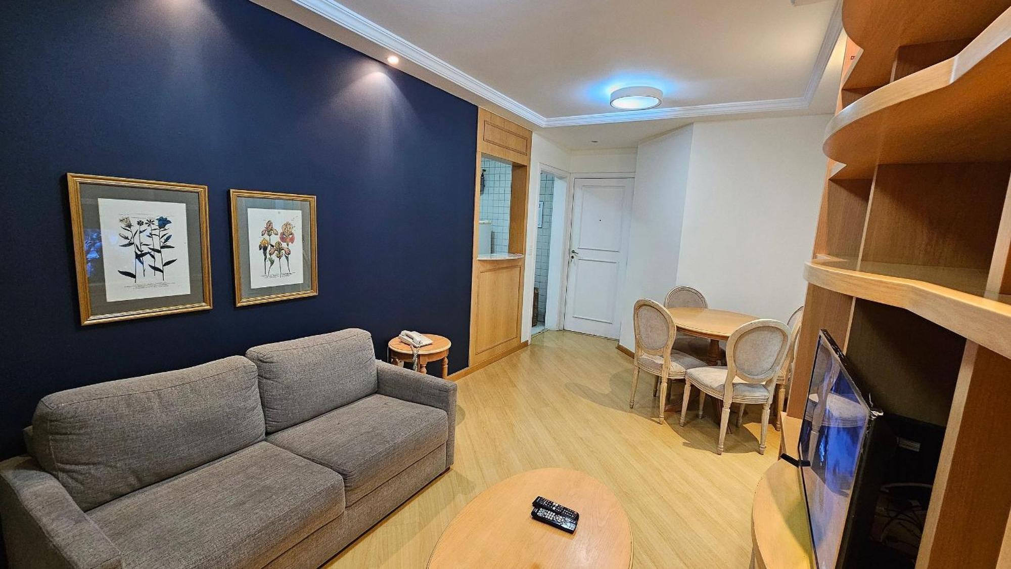 Apartamento Com Sacada Perto Shopping Ibirapuera São Paulo